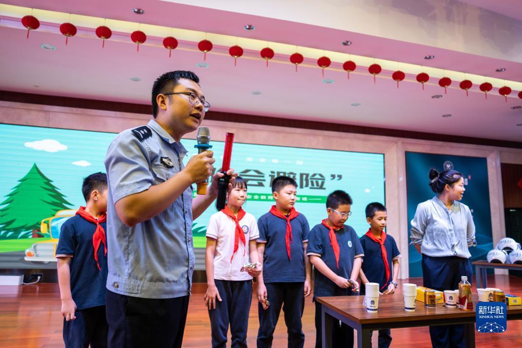 辉煌糖果派对网站